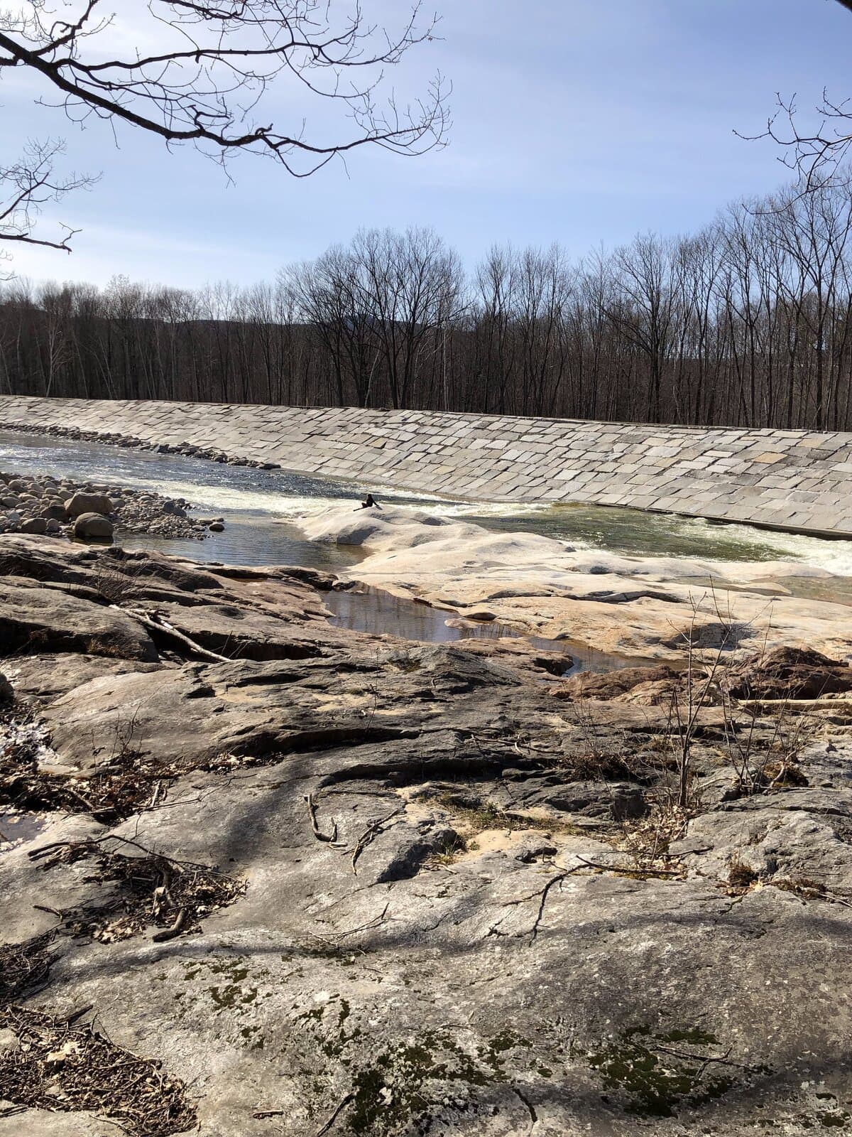 Rock ledges and flowing water in Franconia Notch State Park